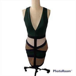 Privy colorblock Bodycon deep v dress size medium green white tan black